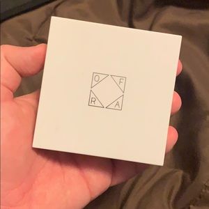 Ofra Cosmetics Highlighter